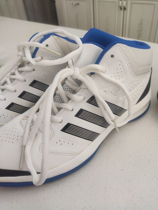 Кроссовки 45 размер