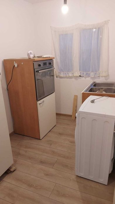 Casă nouă cu teren de 2500 m2 lângă Bacău