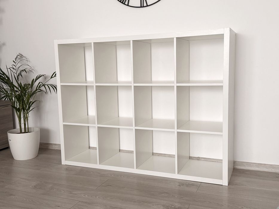 Etajera IKEA, Alb 112 cm x 147 cm