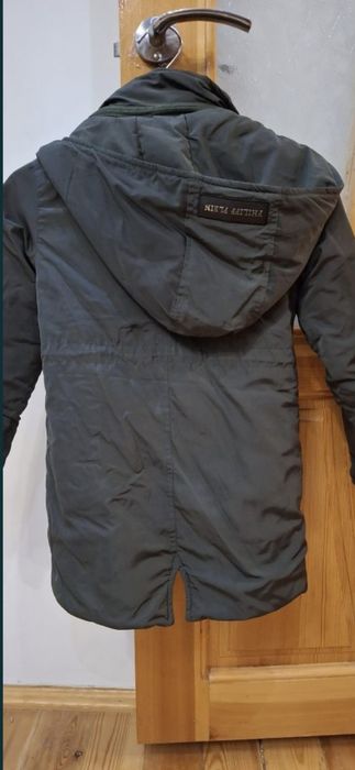 Тёплая осенняя куртка на мальчика