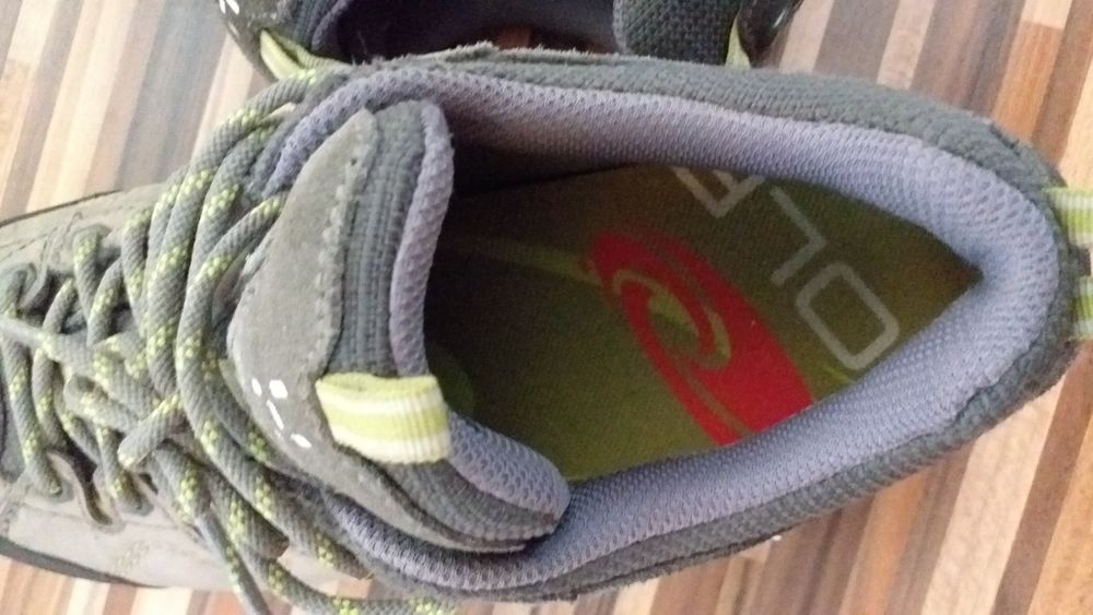 Обувки  на Haglofs