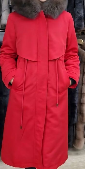 Парка новая размер 48