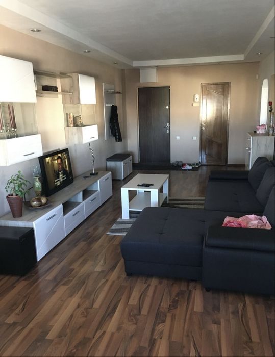 Apartament cu 4 camere