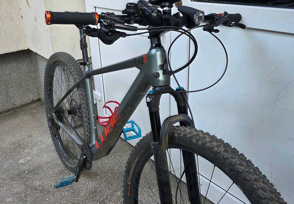 Cube Reaction C:62 Race 2020 carbon L 29" - stare foarte bună, tubeless