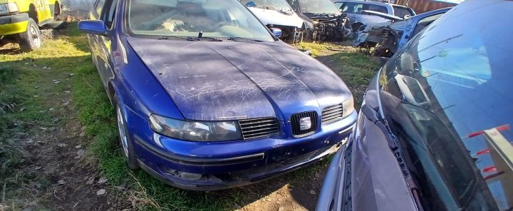 Far dreapta 1M1941002D / 1M1 941002D Seat Leon prima generatie 1M