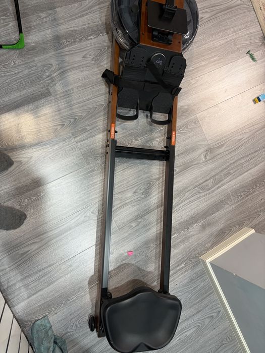 Продам спортивную греблю