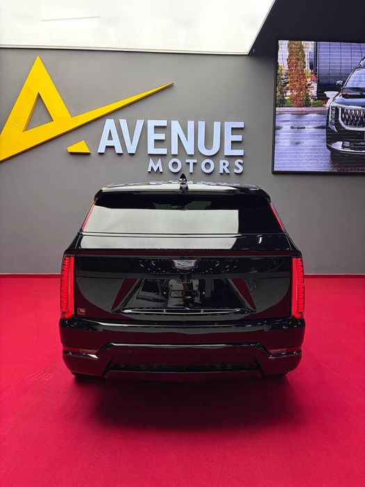 Продается Cadillac Escalade IQ V