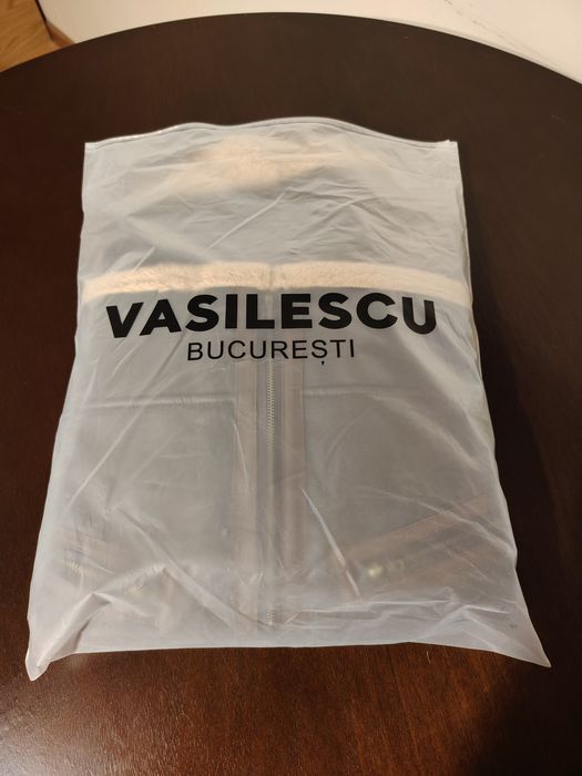 Haina piele sintetica pentru barbati, marimea  M