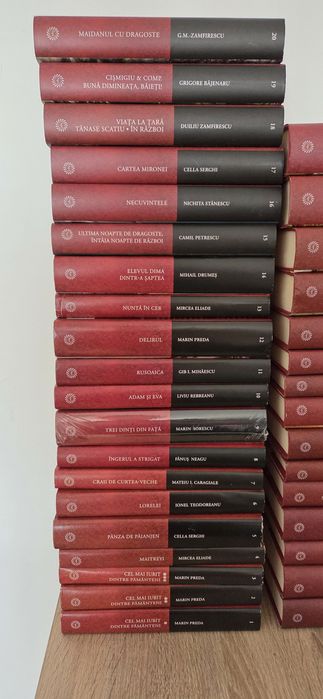Carti autori români colecție de 52 volume premium