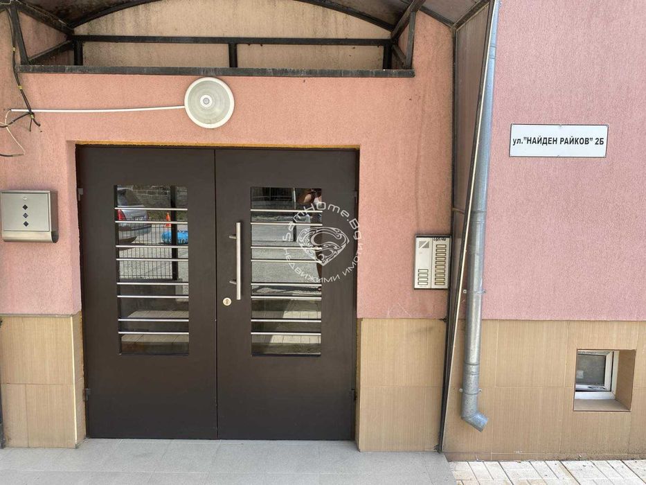 Продава се Двустаен апартамент в Варна, Виница - 73 кв.м за 16959 €/кв.м - Снимка #17