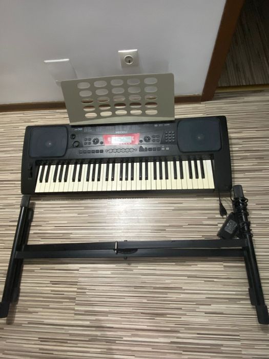 Orga Medeli  m30
