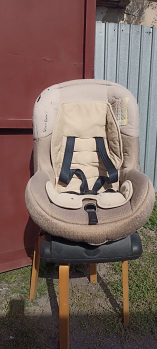 Детское автокресло