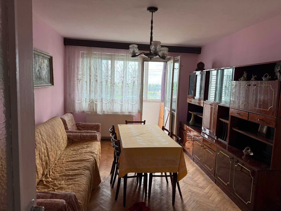 Inchiriez apartament 2 camere