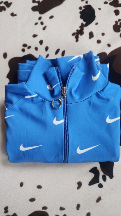 Детска спортна рокля Nike син цвят