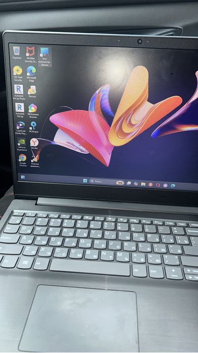 Продам ноутбук.