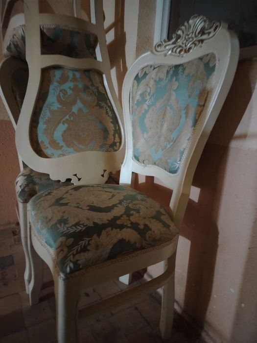 Стул для гостиной