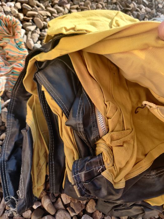 Echipament camping – corturi și saltele gonflabile