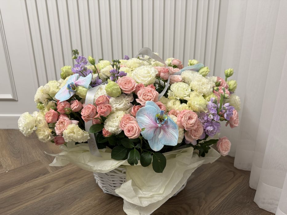 Продам срочно букет (Celine)