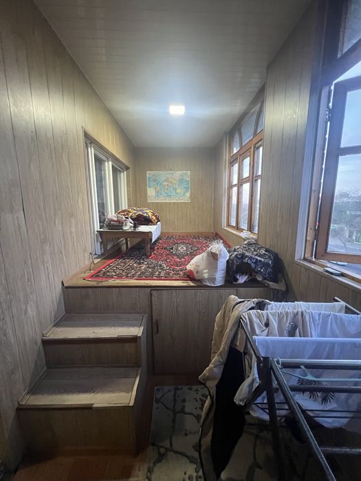 Юнусабадский район. 3/4/5 Тоза ремонт Обш:70 кВ.м.Ор.р Шох сарой