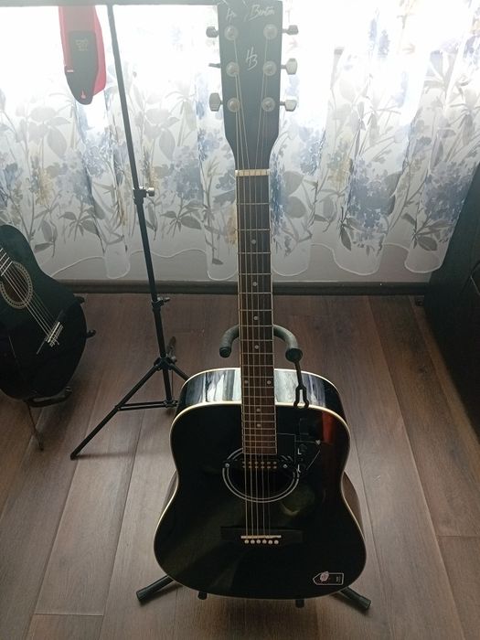 Chitara electro acustica