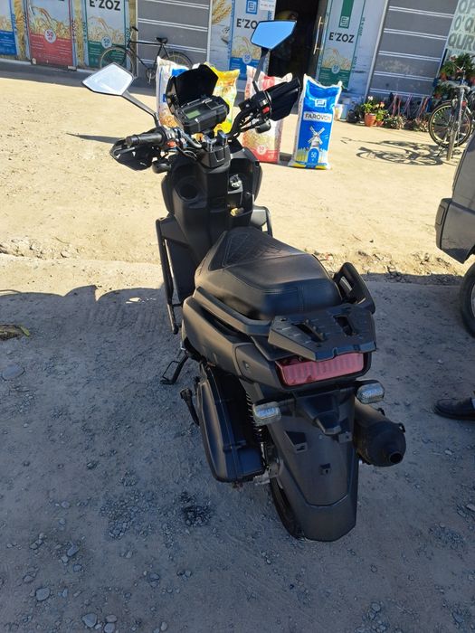 Skuter tank sotiladi obmen skuterga