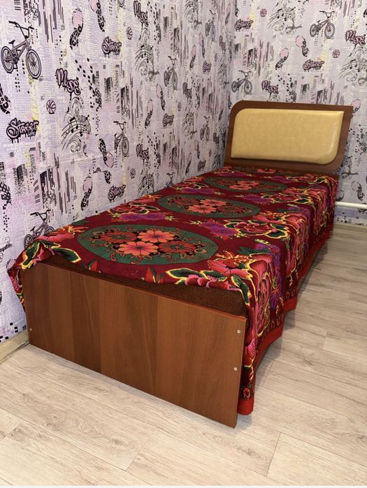 Продам кровать односпальная