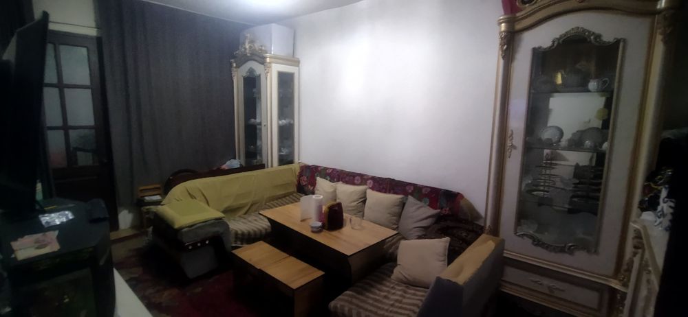 Продаётся квартира Юнусабад 7 квартал 1*2/2/4 49000у.е.