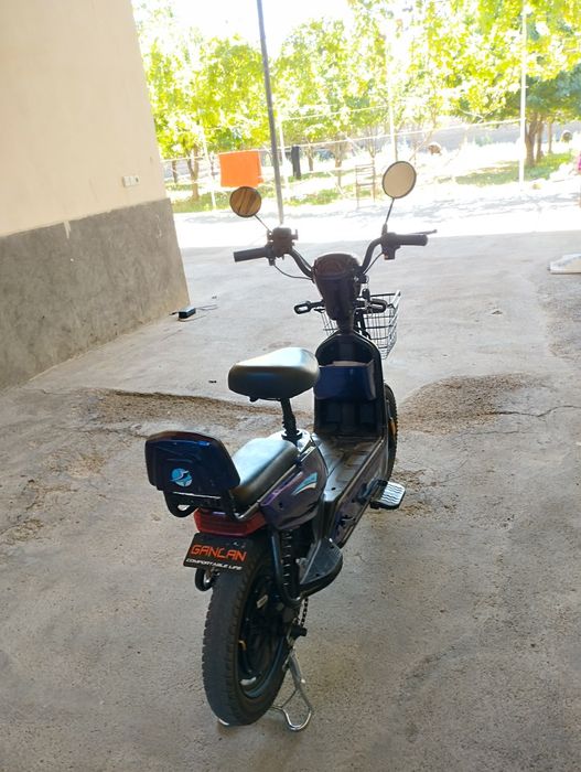 Scuter chontak 
Ranglar: 4 xi