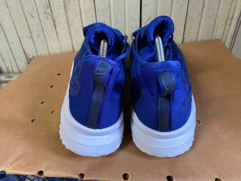 ''Nike Renew Rival ''оригинални маратонки 45.5 номер