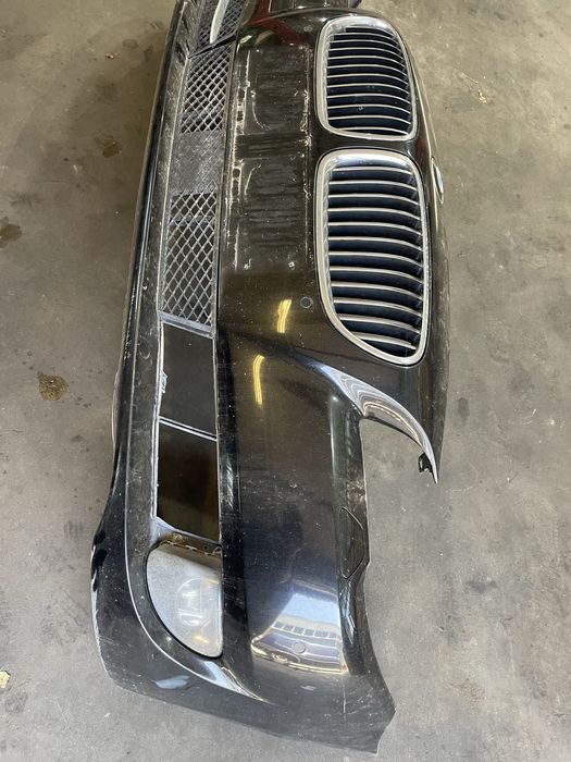 Предна броня БМВ Ф10/ Ф11 (predna bronq bmw f10)