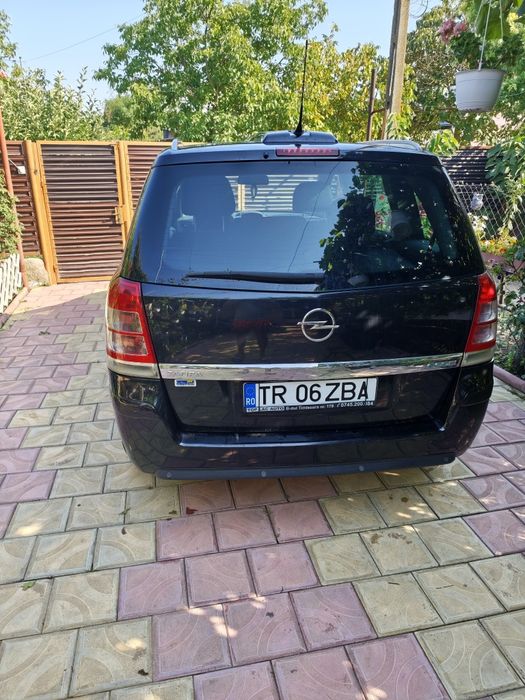 OPEL Zafira 2011 — imagine 4
