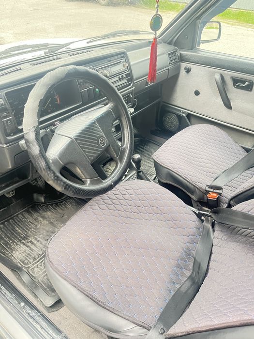 Продам машину Фолксваген жетта