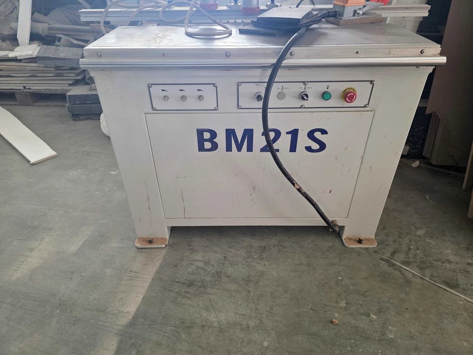 пробивна многошпинделна