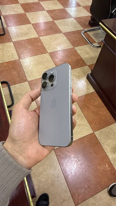 Iphone 15 pro dual