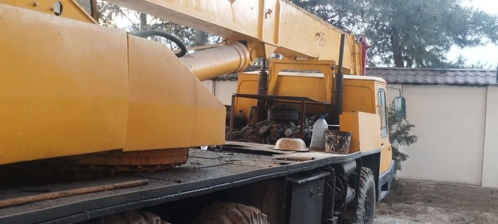 Автокран рабочим состоянии