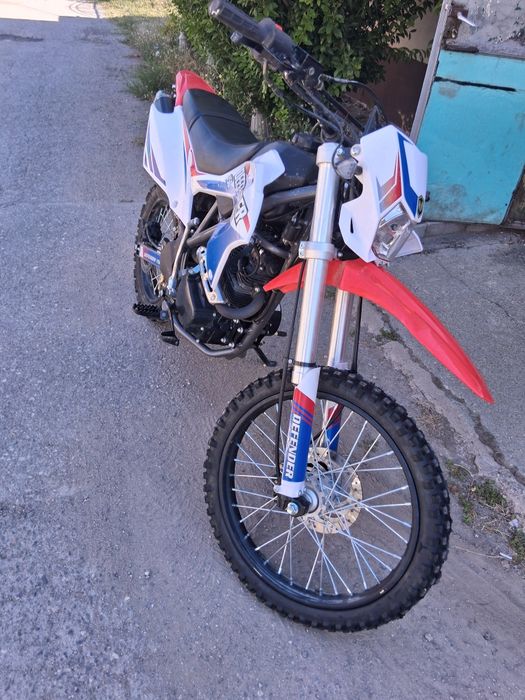 Defender 150cc  крос