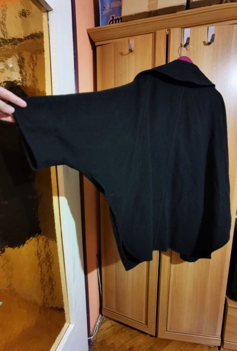 Интересно дамско палто за пролет и есен