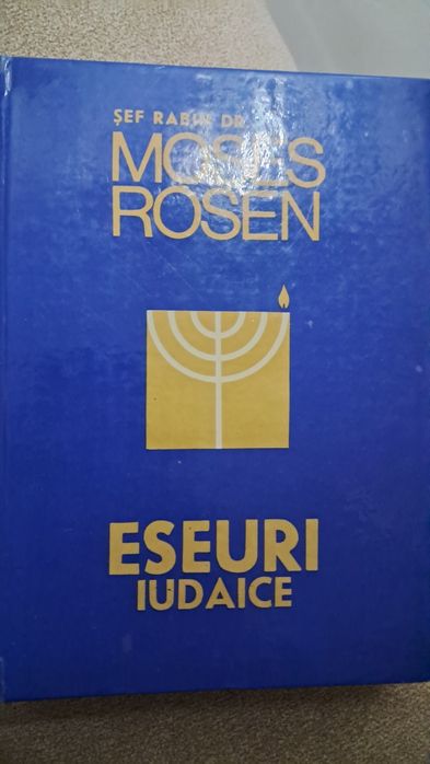 Vând set cărți evreiești în condiții bune.Se vinde și la bucată!