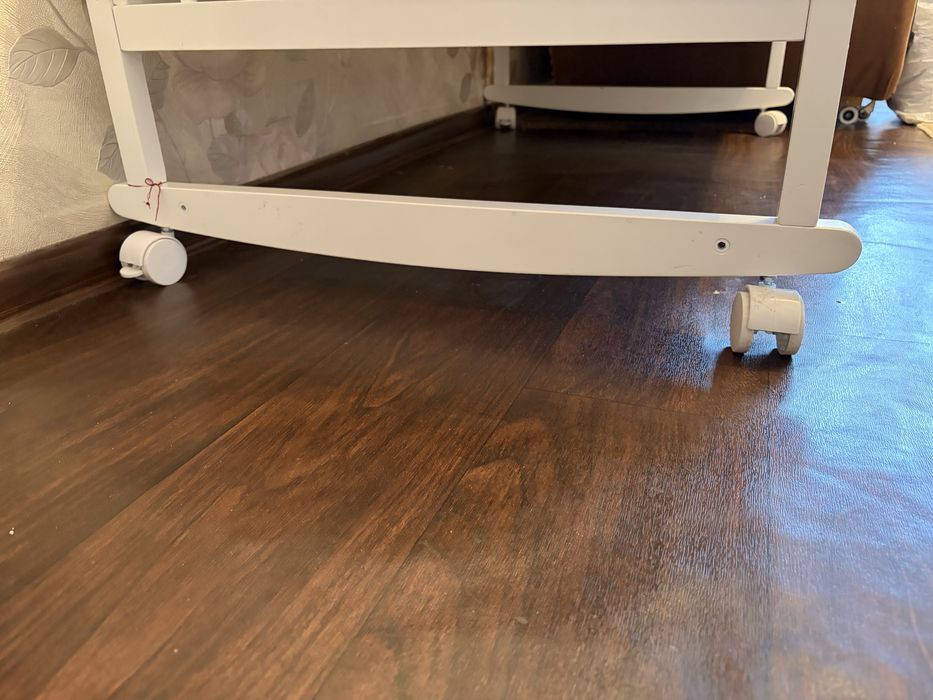 Продам кроватку детскую