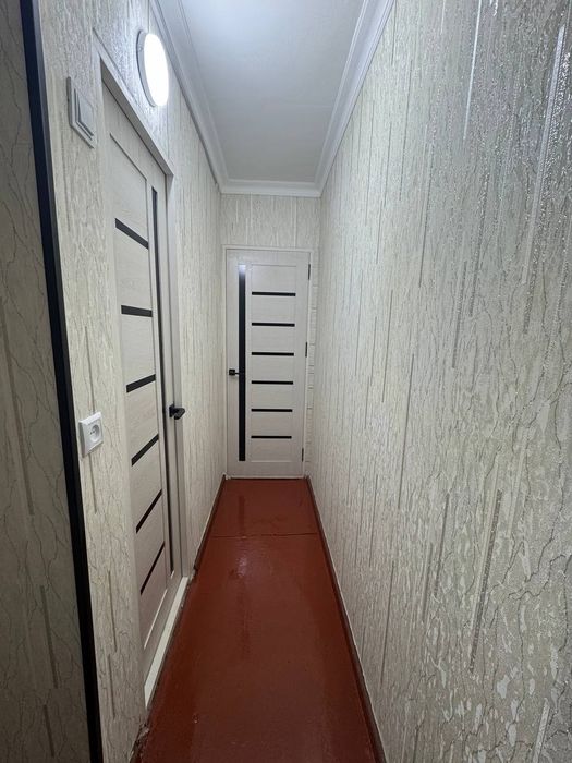 1 хоналик квартира сотилади киргилида