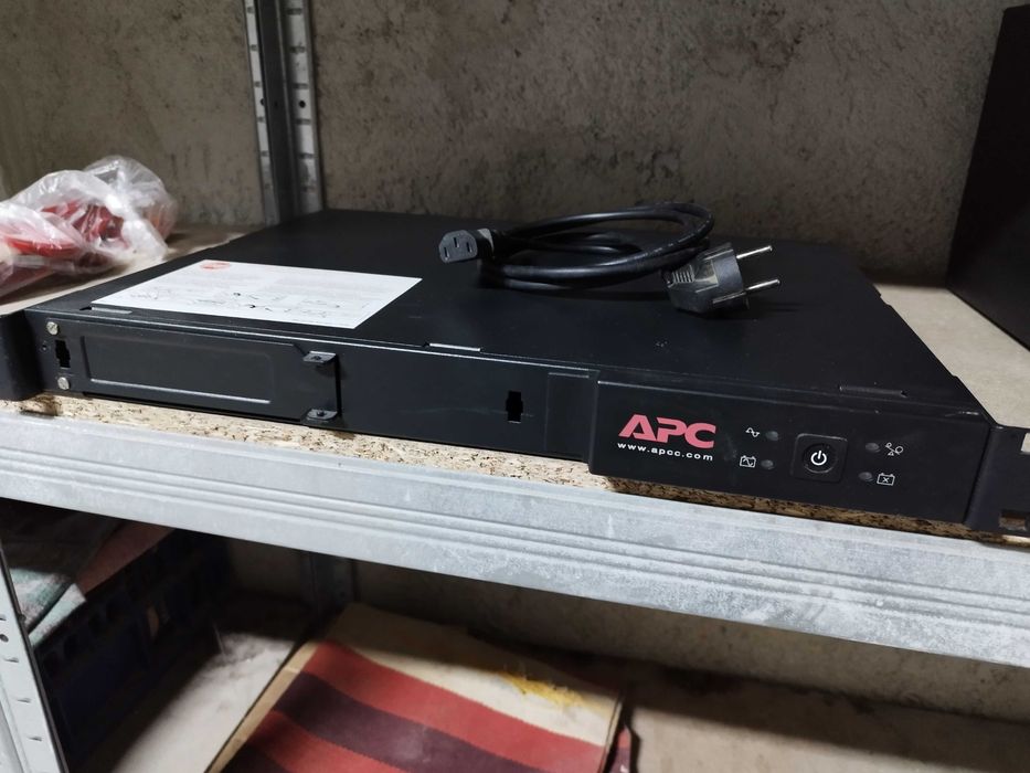 Smart UPS APC 250 VA rackmount SINUS PUR, fara baterii Cristian • OLX.ro
