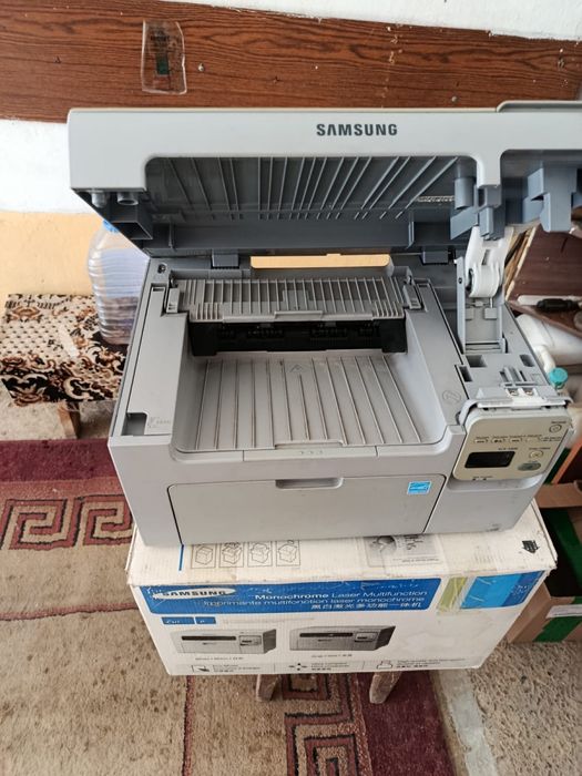 Принтер Samsung SCX 3400