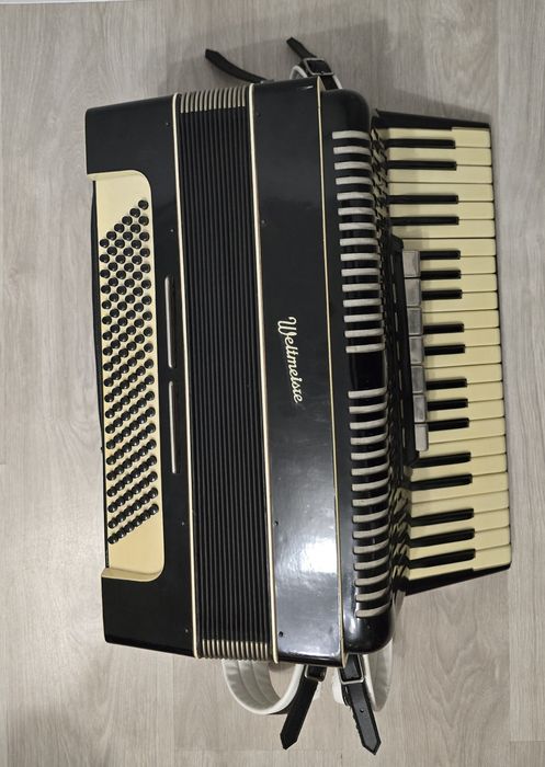 Акордеони/различни видове