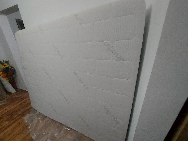 Vand saltea cu spuma si memorie