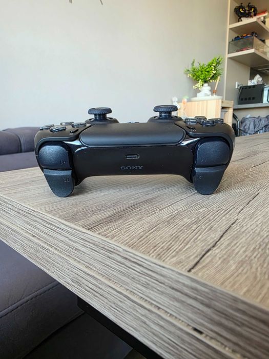 Playstation 5 825GB + 46 игри
