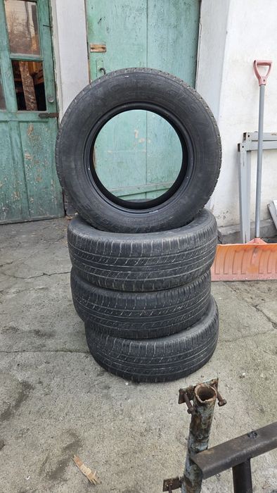 Продам резину 15R