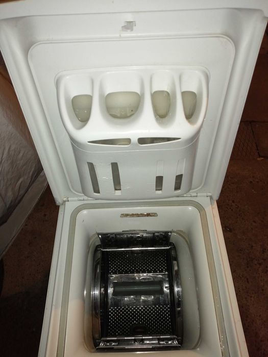 Пералня Whirlpool