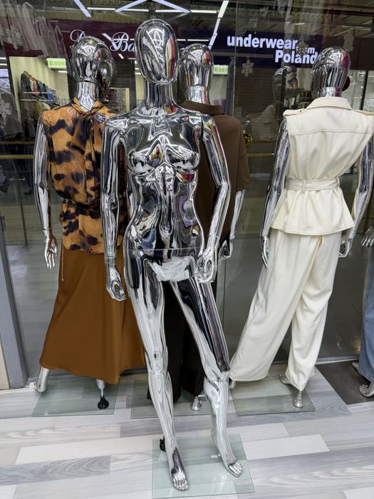 Манекены для одежды хорошее состояние