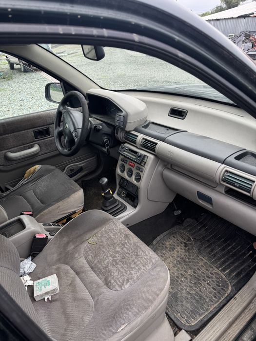 Dezmembrez Land Rover Freelander 1 2001