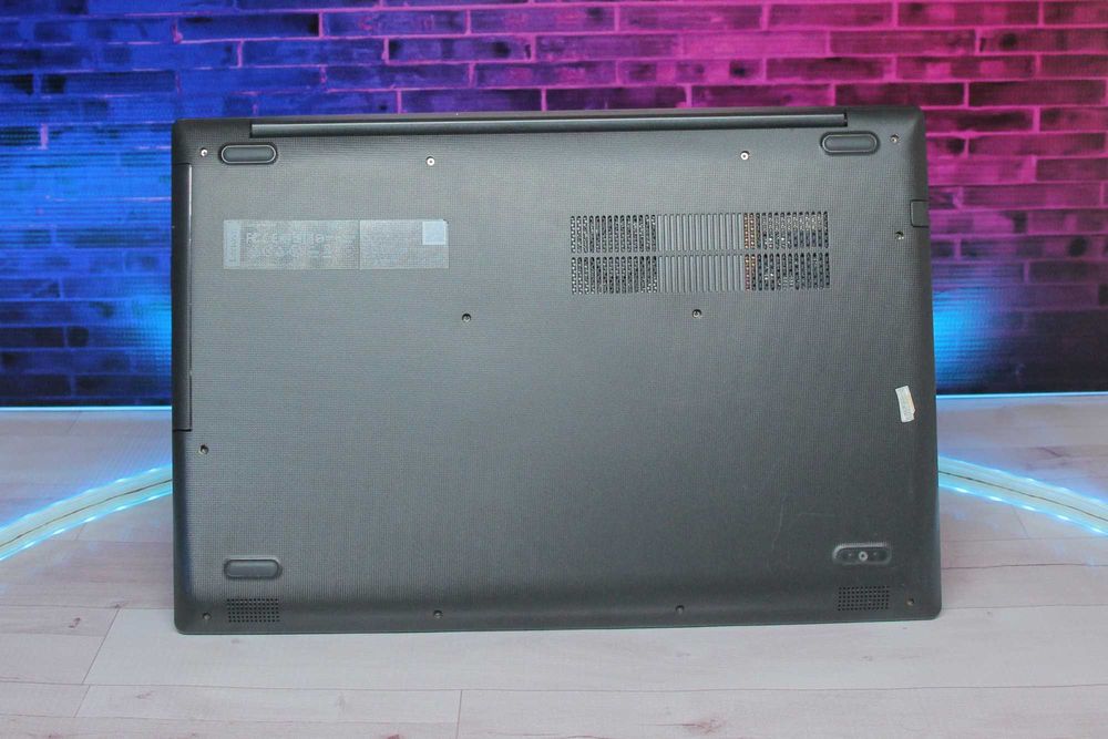 i3 noutbuk ofis ishlari talabalar , o'qituvchilar uchun zo'r variant